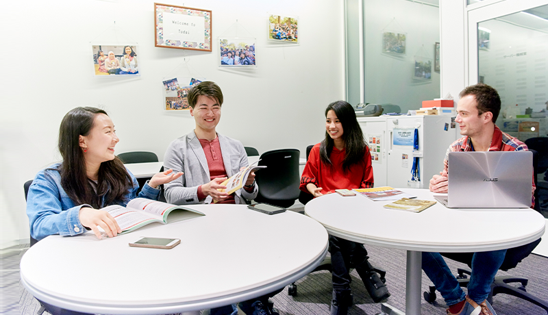 万博彩票官网 誰が先に小学生の世話をするのは自虐的ではないのですか？